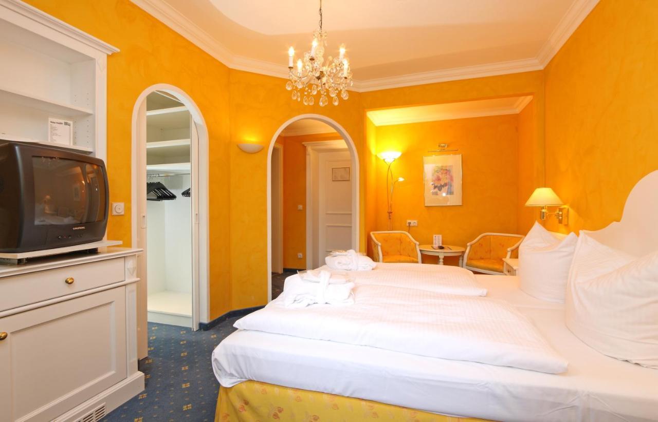 Wittelsbacher Hof Swiss Quality Hotel Garmisch-Partenkirchen Room photo